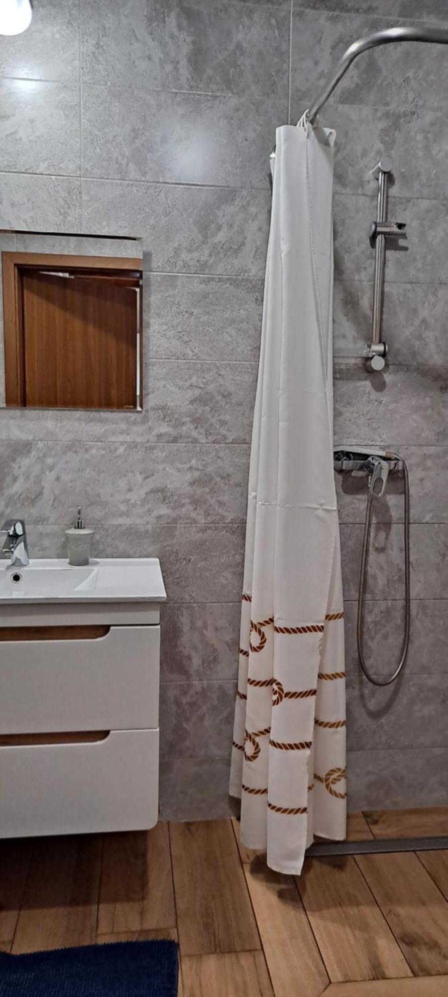 Nad Stawem Apartment